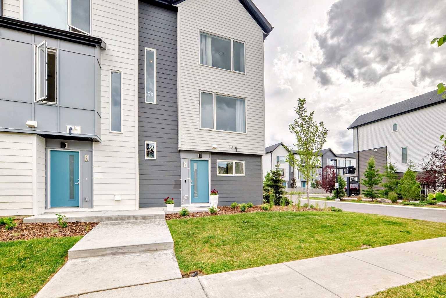 71 Skyview Ranch AVE NE, Calgary, AB T3N 1Y8