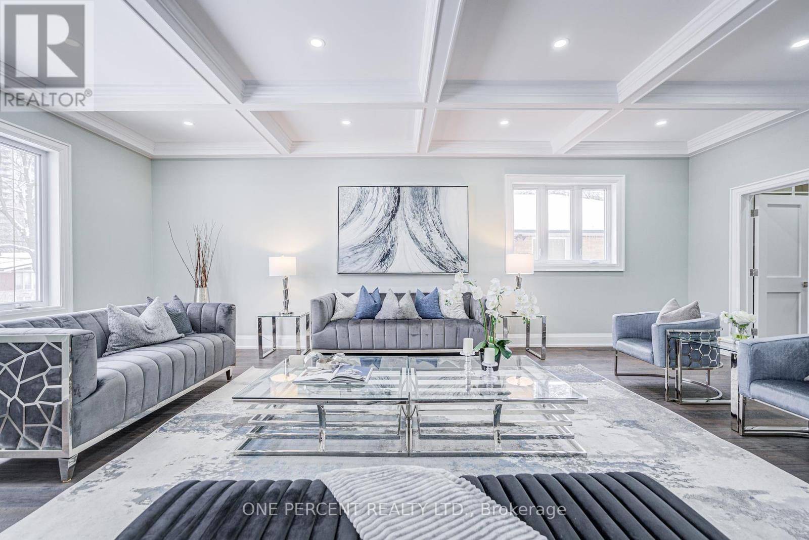 Toronto C14, ON M2N 3T4,64 Empress AVE