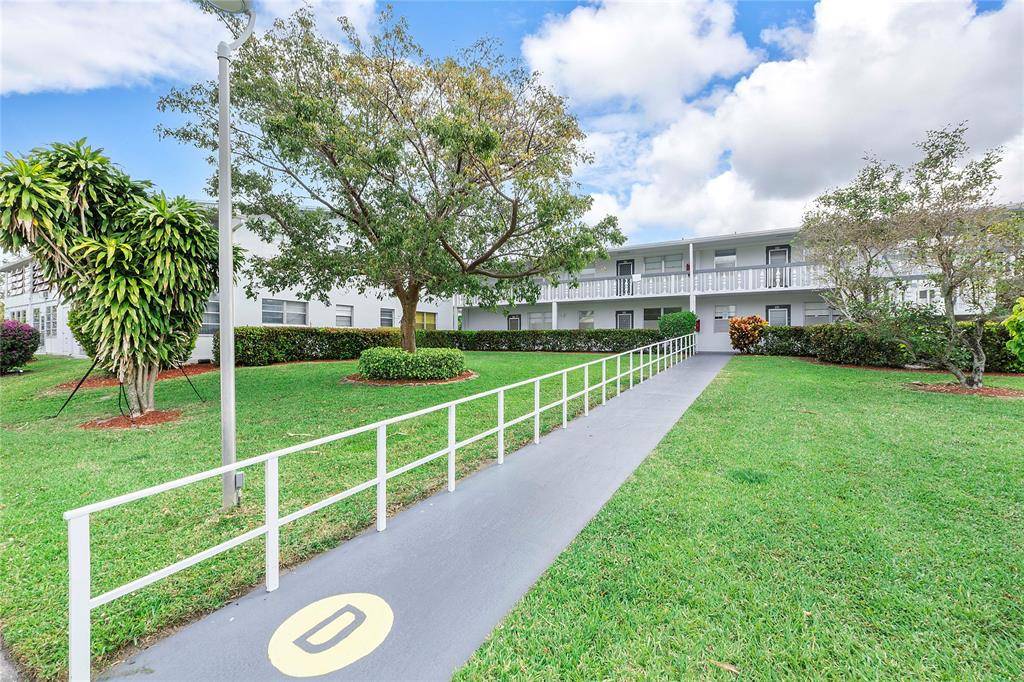 Deerfield Beach, FL 33442,79 Westbury D #79