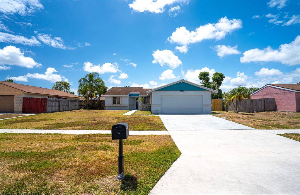 5100 S Little Beth Dr, Boynton Beach, FL 33472