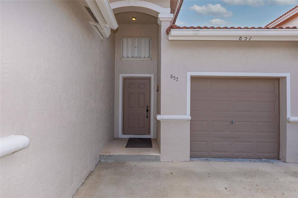 Pembroke Pines, FL 33028,857 NW 133rd AVENUE