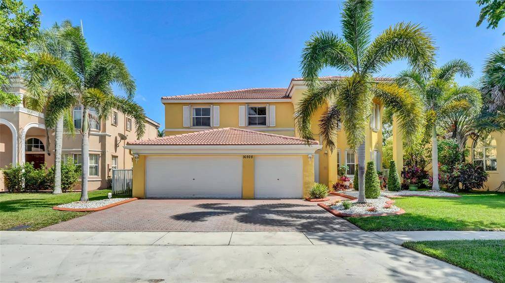 Pembroke Pines, FL 33027,16928 SW 16th St