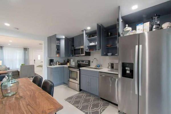Fort Lauderdale, FL 33314,4368 SW 49th Ct