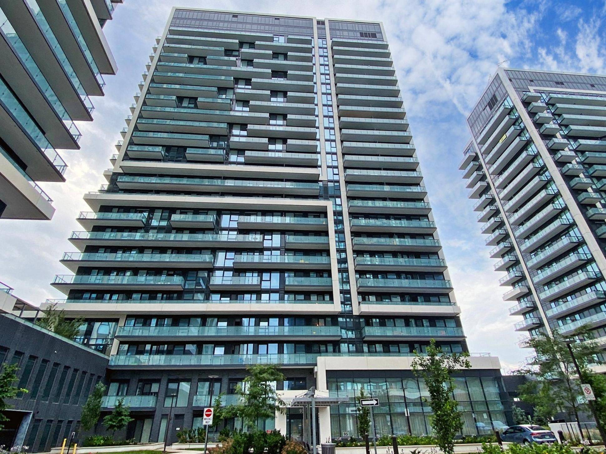 95 Oneida CRES #1808, Richmond Hill, ON L4B 0H5