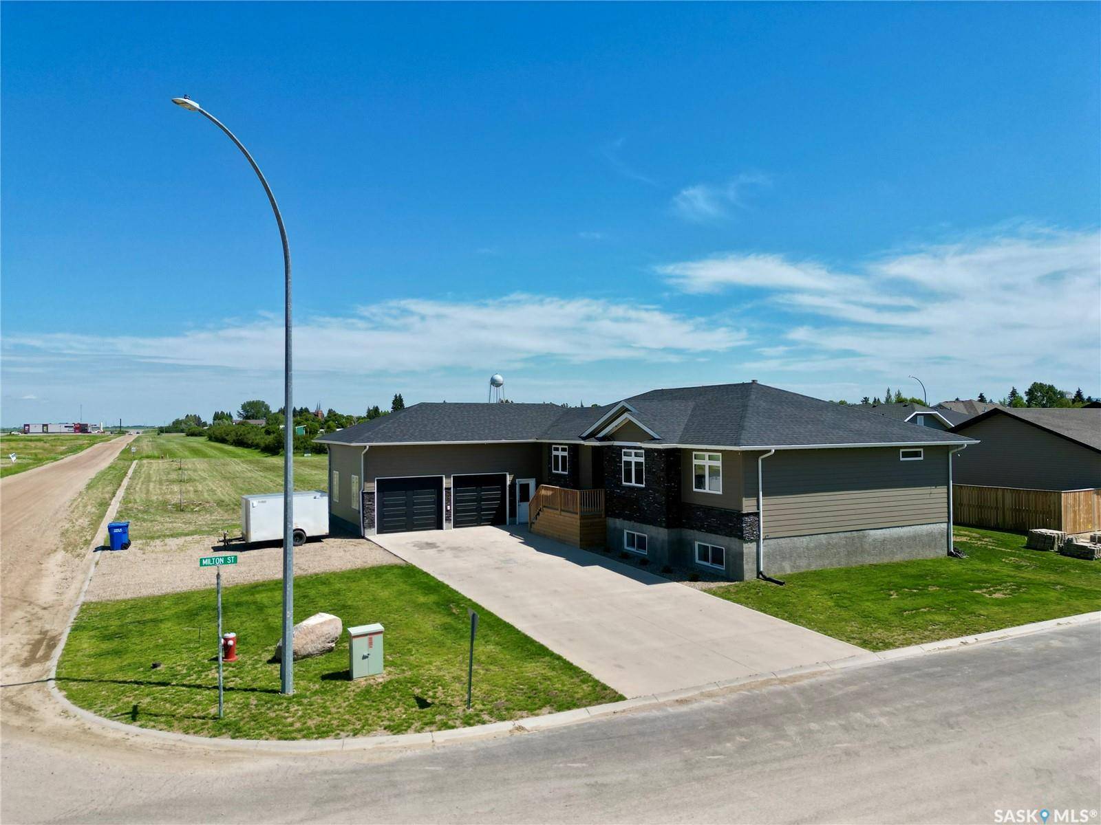 Southey, SK S0G 4P0,545 Tennyson AVENUE