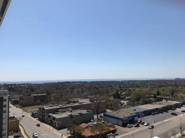 55 Speers RD #1112, Oakville, ON L6K 0H9