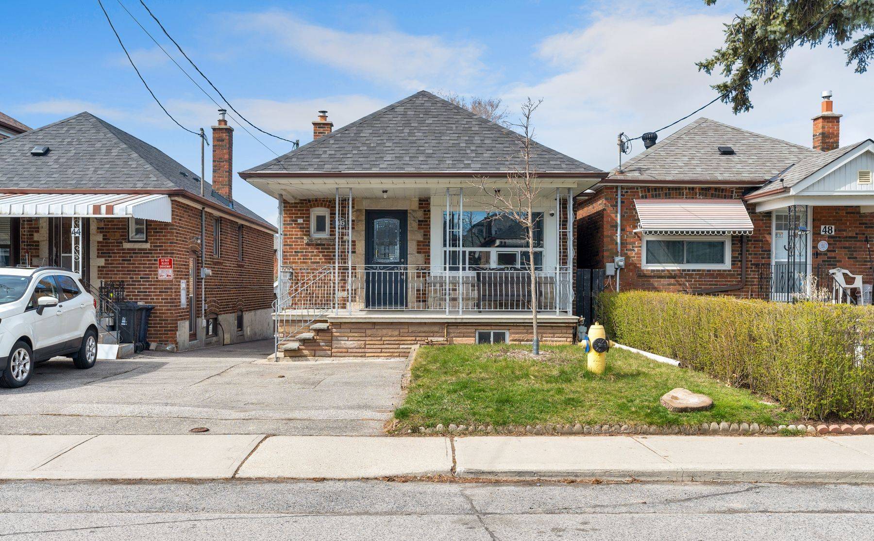 46 Miranda AVE #Bsmt, Toronto W04, ON M6E 4G4