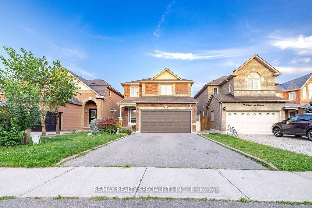 10 Banington CRES, Brampton, ON L7A 1G4
