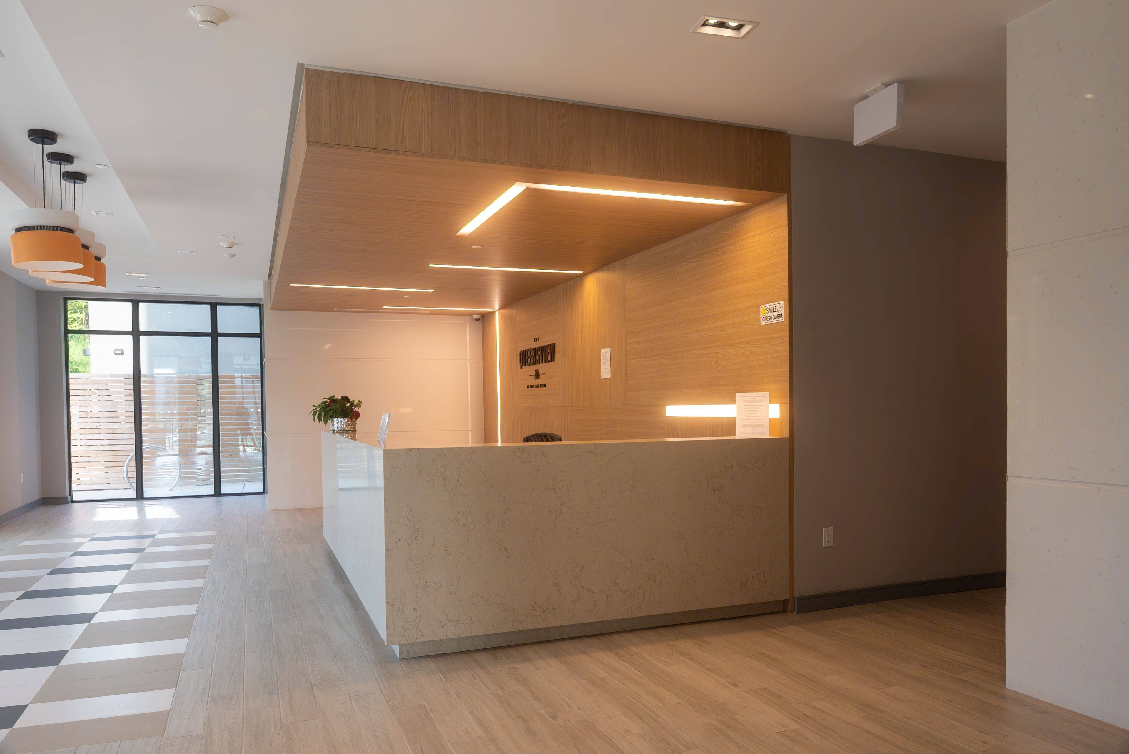 25 Neighbourhood LN #714, Toronto W07, ON M8Y 0C4