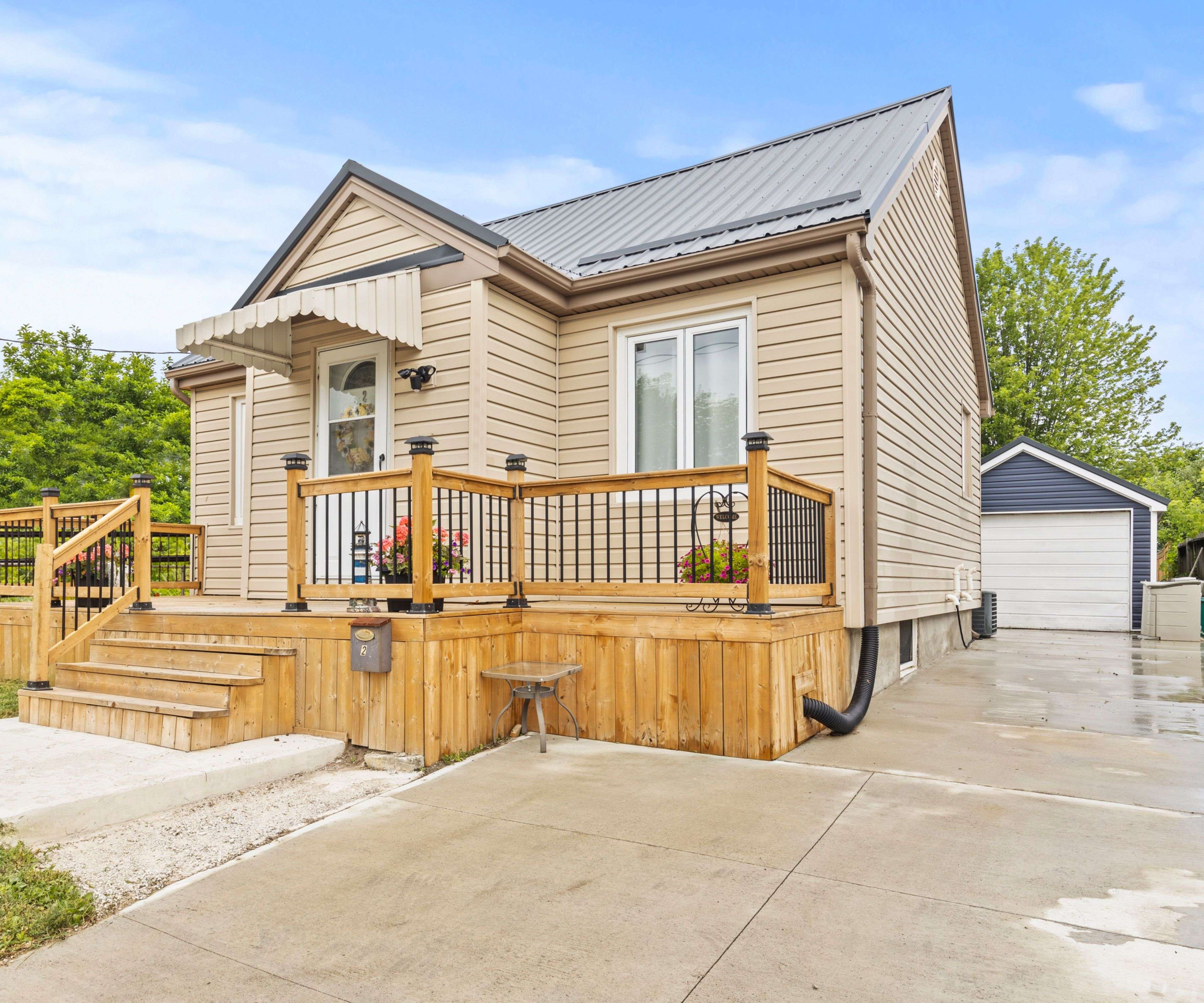 St. Catharines, ON L2S 1J8,2 Antwerp ST