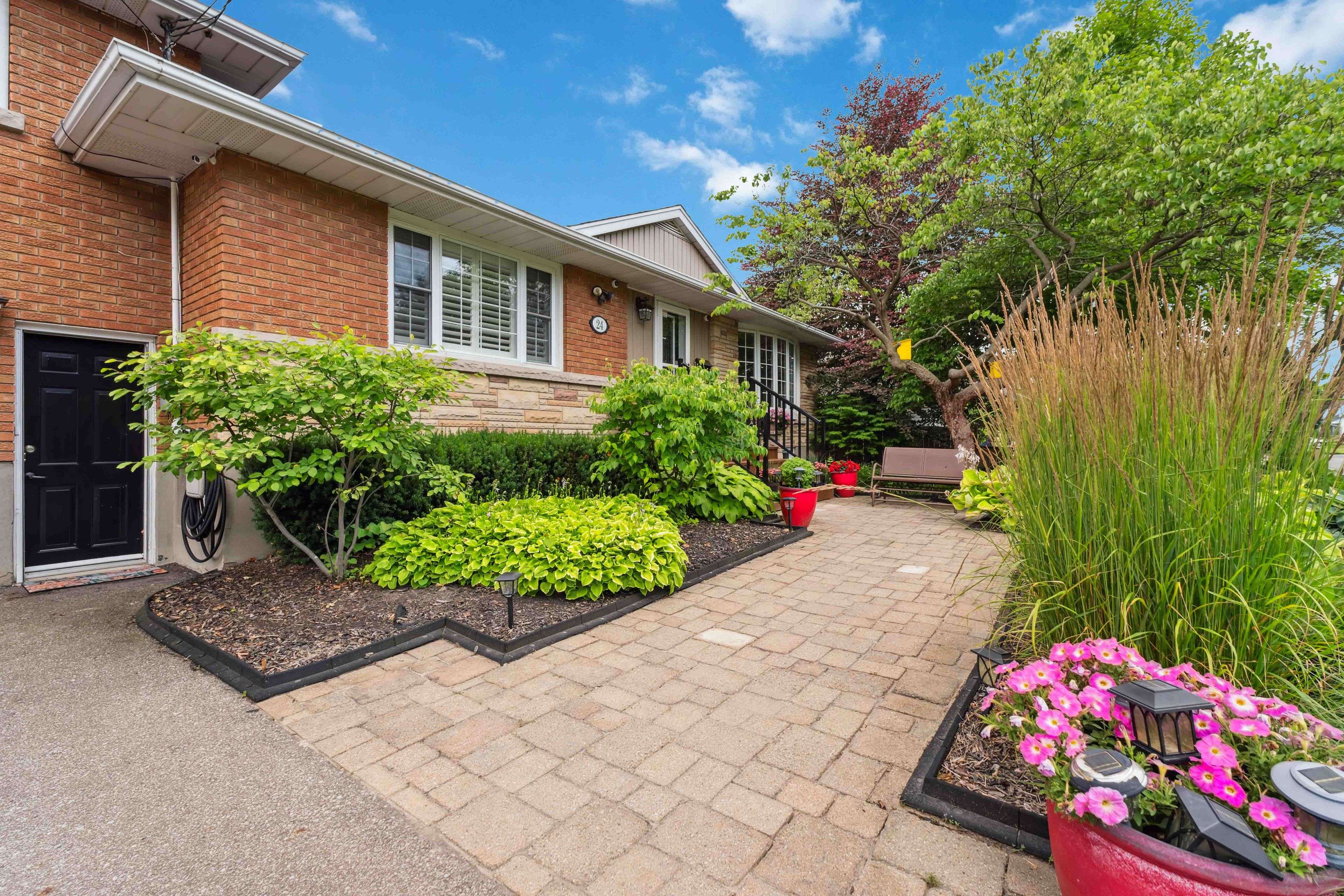 St. Catharines, ON L2M 3N7,24 Northdale DR