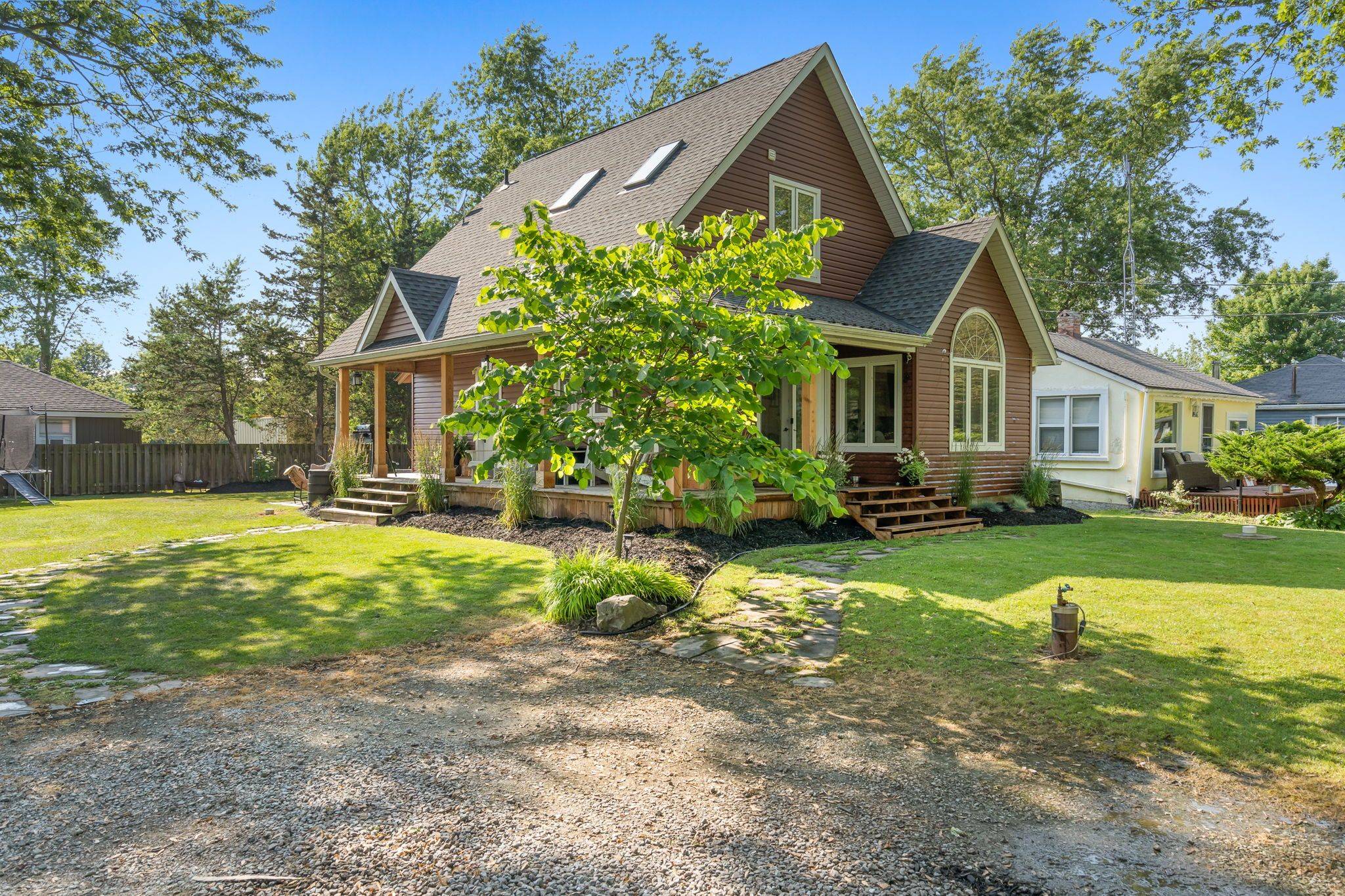 Wainfleet, ON L0S 1V0,11748 Summerland AVE