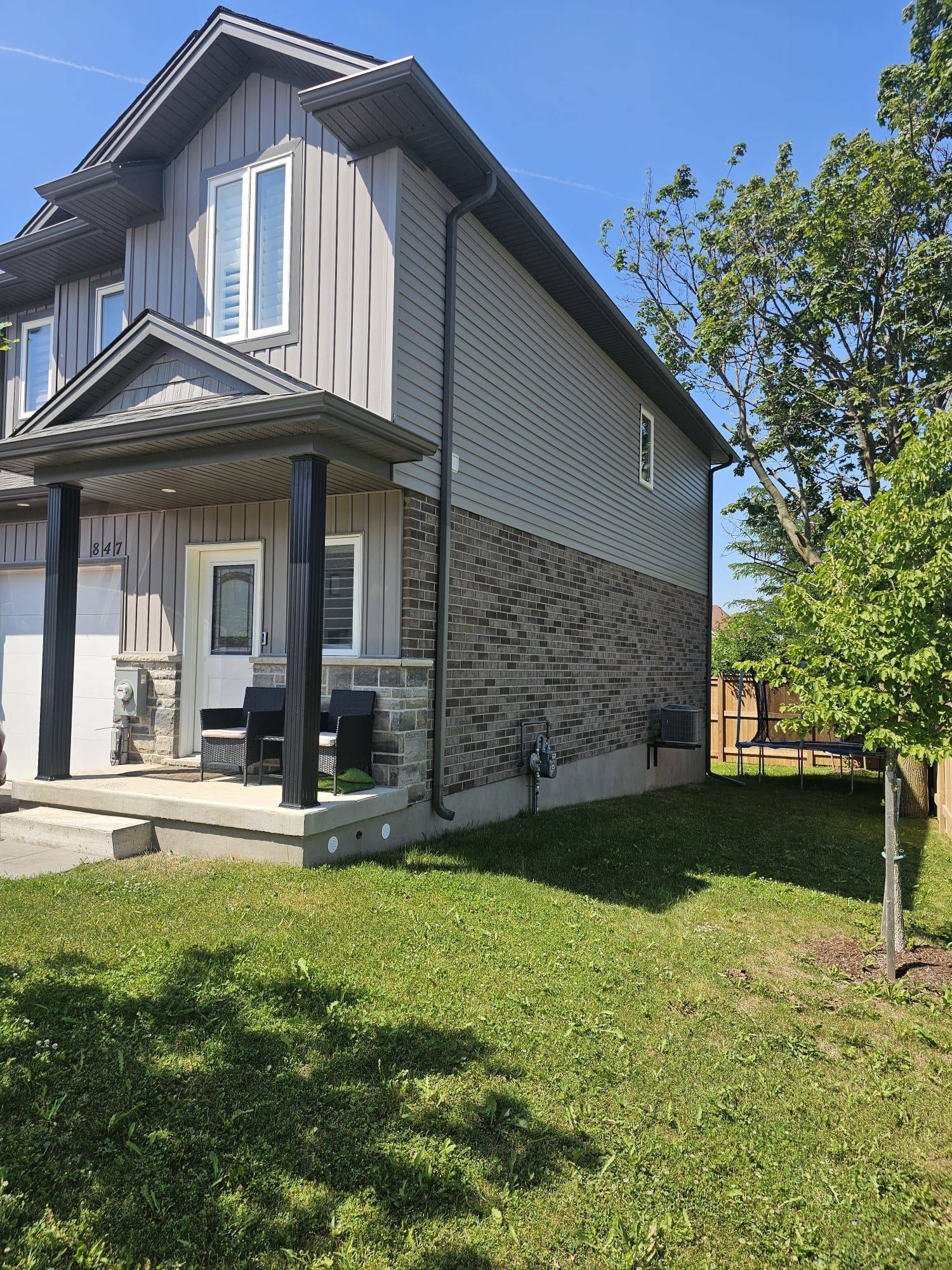 Woodstock, ON N4T 0N6,847 Edinburgh DR