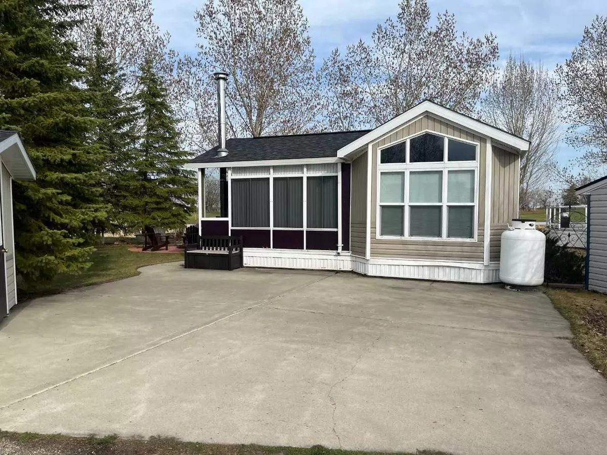 Rural Red Deer County, AB T4G 0M3,35468 Range Road 30 #3072