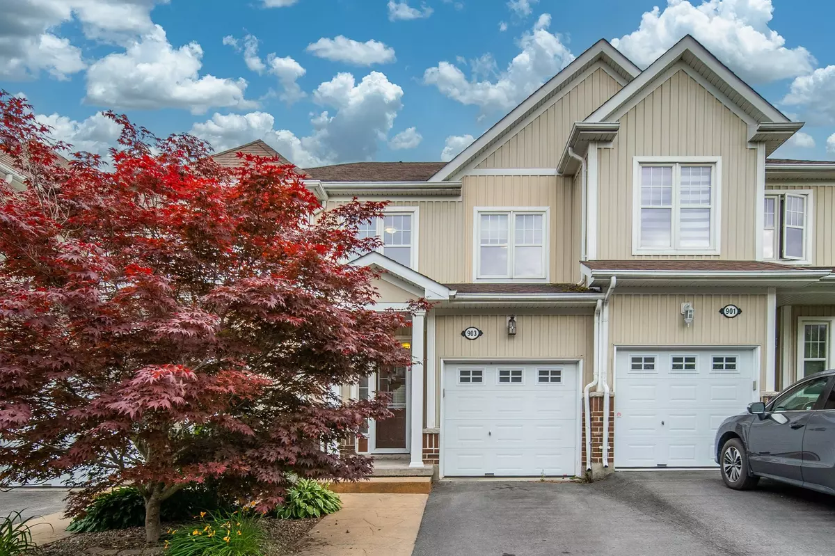 Kingston, ON K7K 0C8,903 Ascot LN