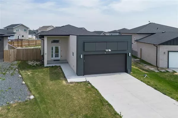 13 Foxburrow PL, New Bothwell, MB R0A 1C0