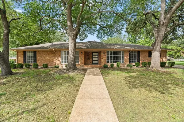 Mckinney, TX 75072,107 Westwood Circle