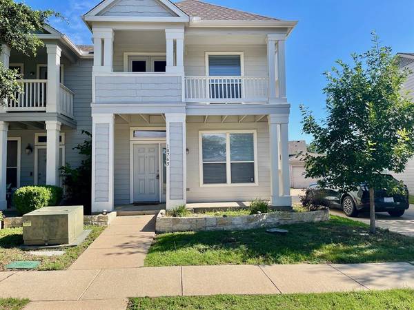 10765 Traymore Drive,  Fort Worth,  TX 76244
