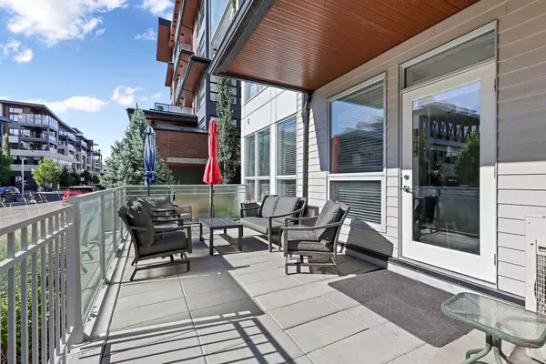 Calgary, AB T3M 2Z3,11 Mahogany CIR SE #116