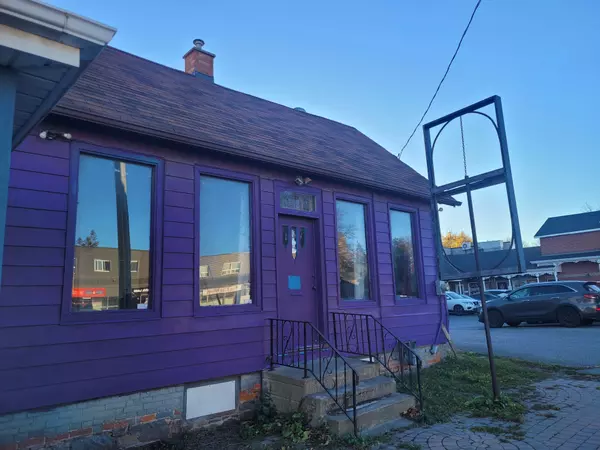 Clarington, ON L1C 1N6,139-141 King ST E