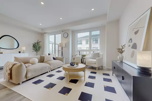 44 James Noble LN, Richmond Hill, ON L4C 5S7