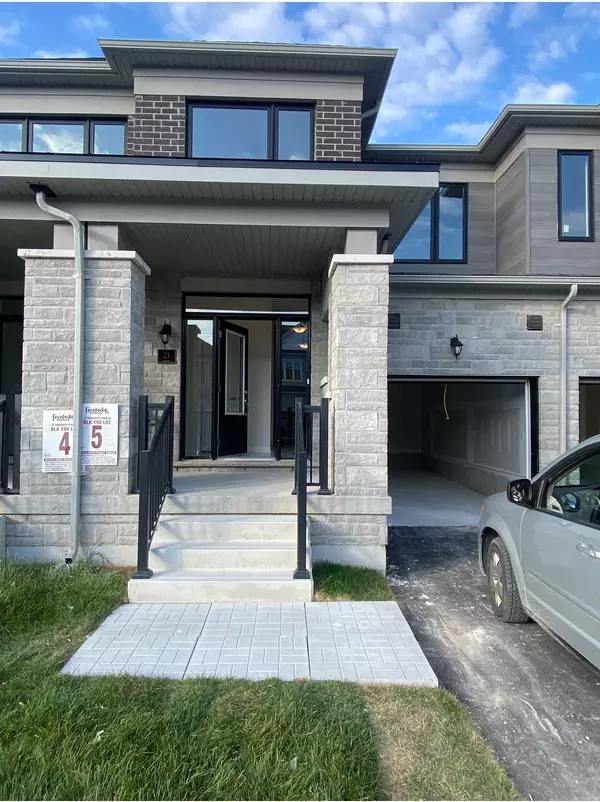 21 Tamworth TER, Barrie, ON L9S 2Z8