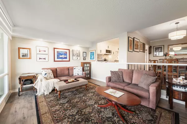 Toronto W03, ON M6N 4X6,260 Scarlett RD #1802
