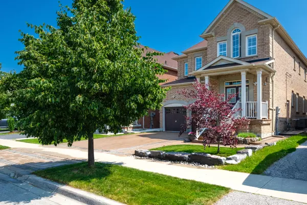 Brampton, ON L6P 3W1,5 Meltwater CRES