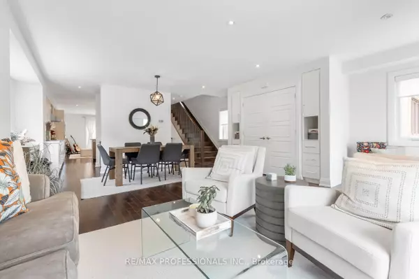 Toronto W06, ON M8W 4A5,43 Bellman AVE