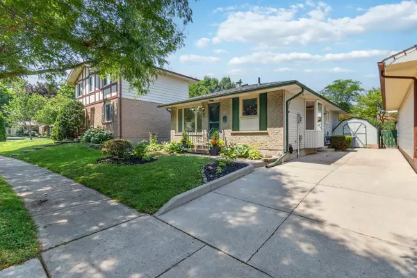 London North, ON N6G 3N8,7 Constable ST