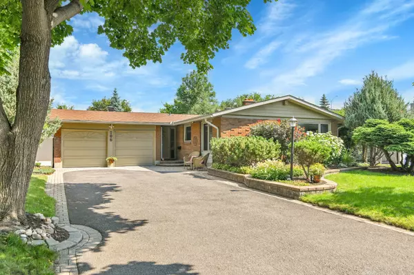 106 QUEENSLINE DR, Qualicum - Bruce Farm - Greenbelt And Area, ON K2H 7J5