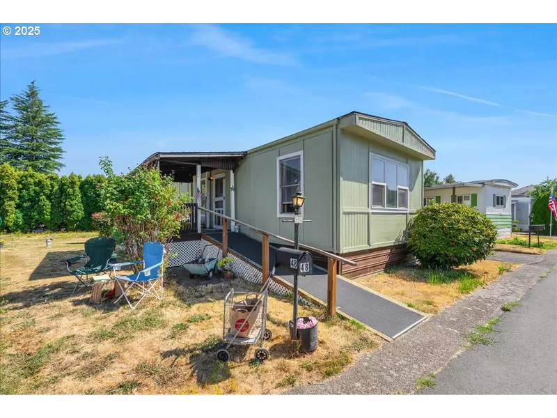 2420 NE HEMBREE ST #48, Mc Minnville, OR 97128