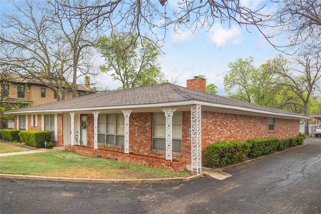 Brownwood, TX 76801,2107 Elizabeth Drive