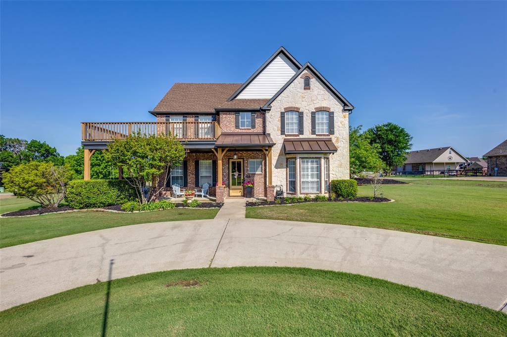 122 Forest Hills Circle, Gunter, TX 75058