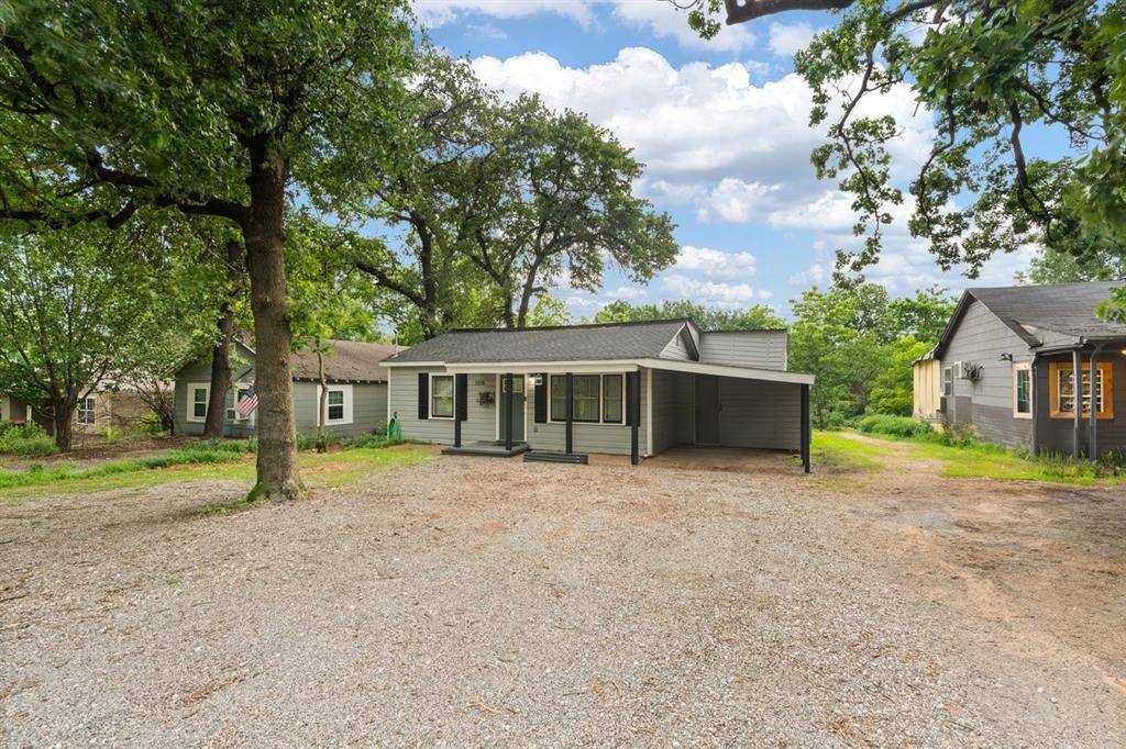 1016 W Hanna Street, Denison, TX 75020