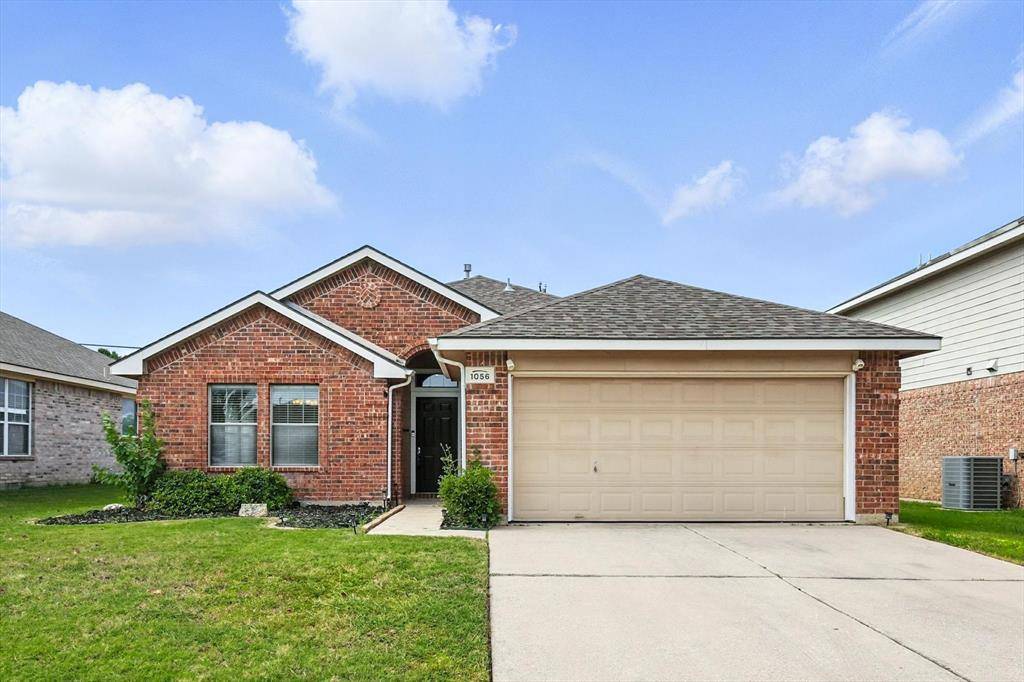 1056 Breeders Cup Drive, Fort Worth, TX 76179