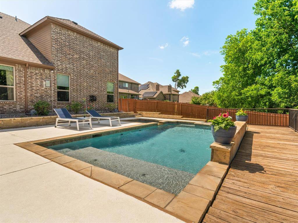 Rowlett, TX 75088,5302 Fairmont Court