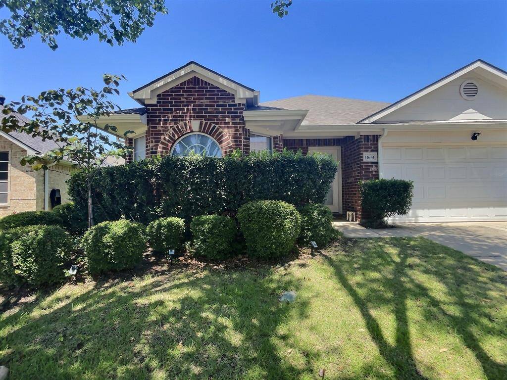 11641 Aspen Creek Drive, Fort Worth, TX 76244