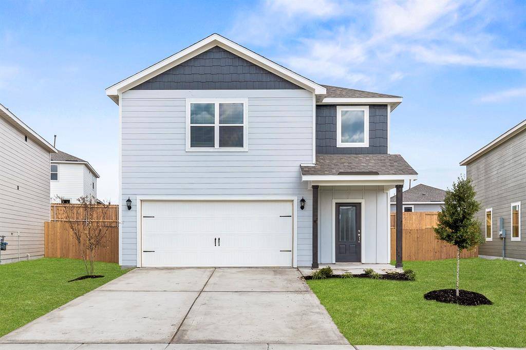 8304 Silverbow Drive, Ponder, TX 76259