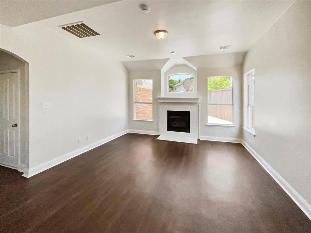 Garland, TX 75040,1815 Hollow Creek Court