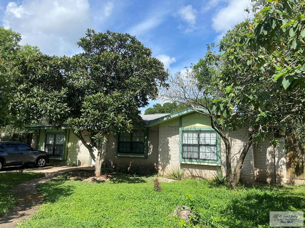 100 PINE ST., Los Fresnos, TX 78566