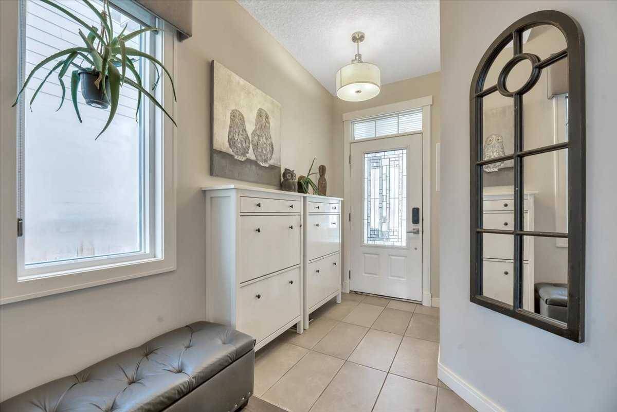 Cochrane, AB T4C 0T6,5 Riviera CRES
