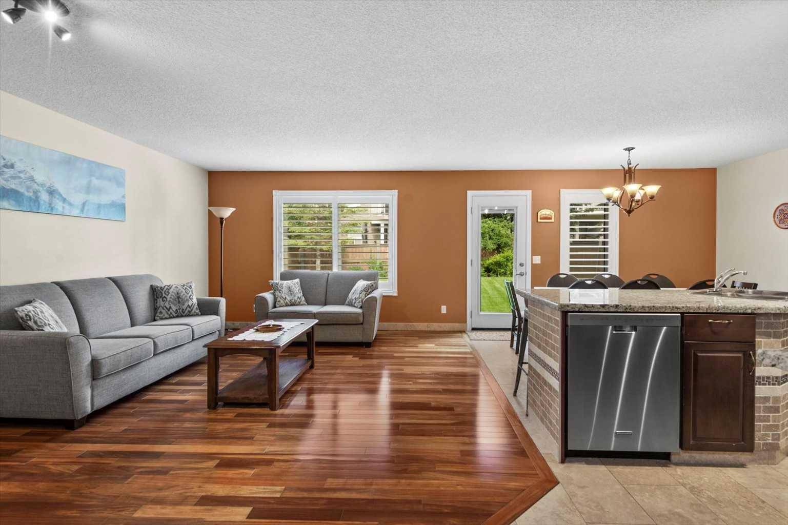 Calgary, AB T3G4X1,146 Rocky Ridge Close NW