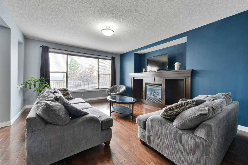 Calgary, AB T3P 0B4,91 Evanspark CIR NW