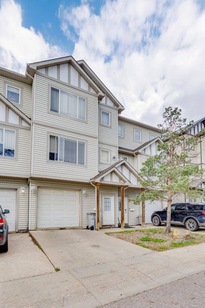 Fort Mcmurray, AB T9K2W2,240 laffont WAY #62