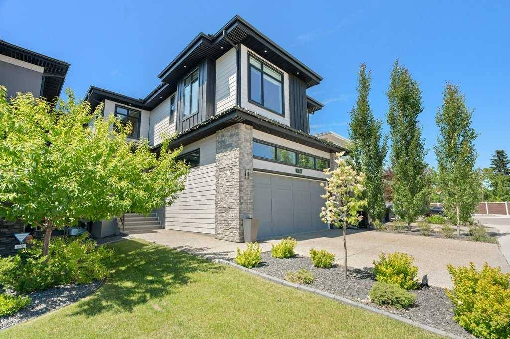 Calgary, AB T3H 3Y3,424 Discovery PL SW