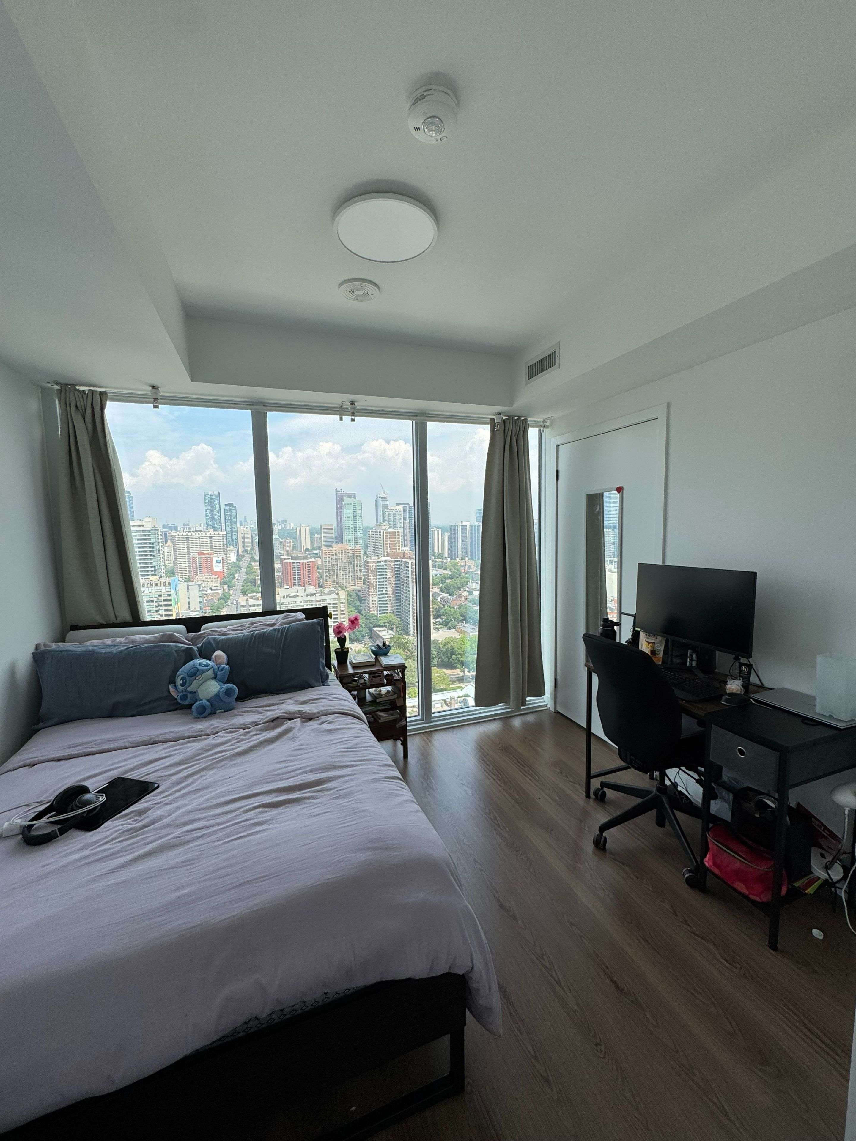 Toronto C08, ON M5B 0C8,319 Jarvis ST #3708