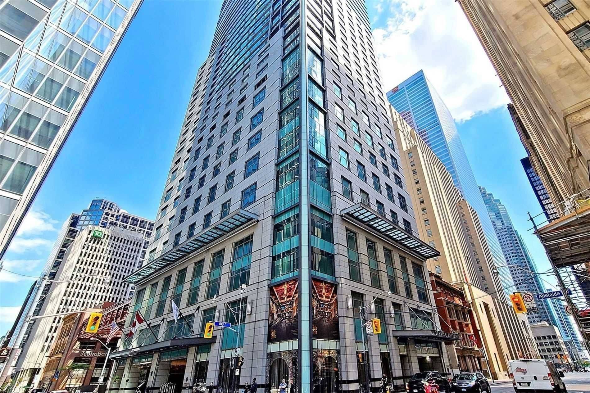 311 Bay ST #4206, Toronto C01, ON M5H 4G5