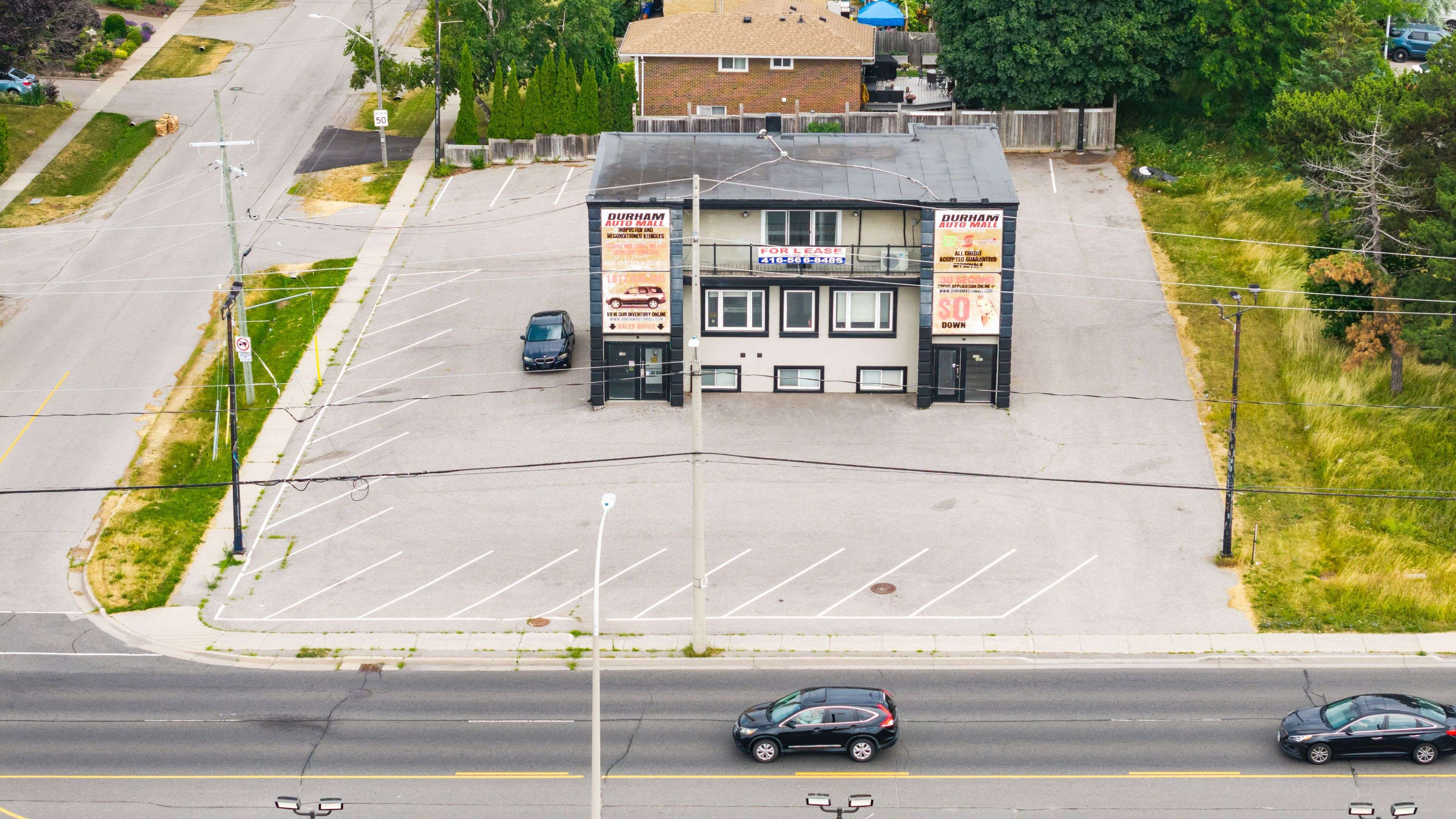 Whitby, ON L1N 2K7,1400 Dundas ST E #3