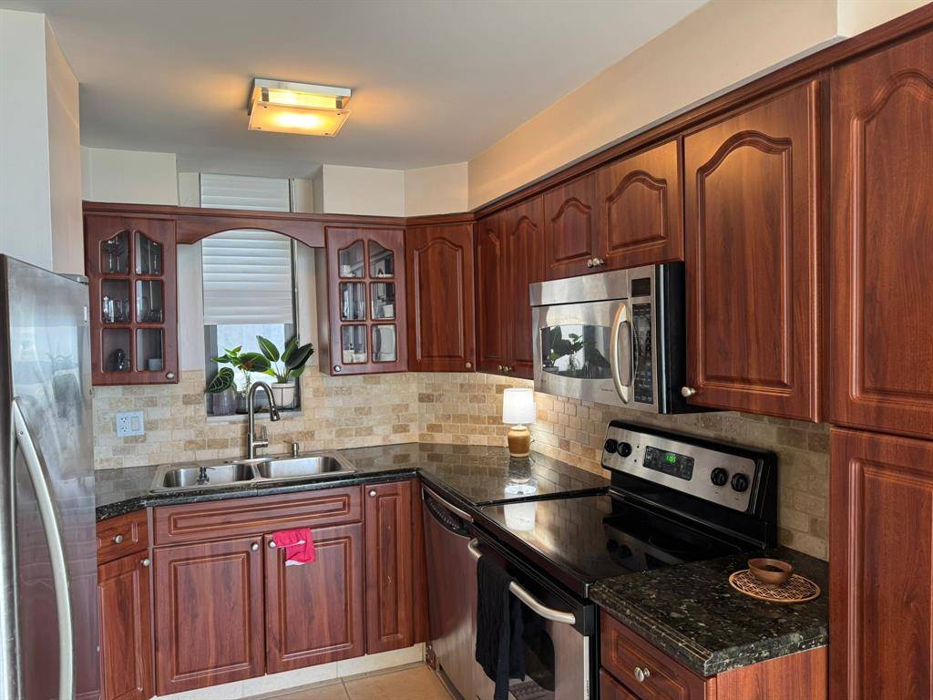 Pompano Beach, FL 33062,1000 S Ocean Blvd #6N